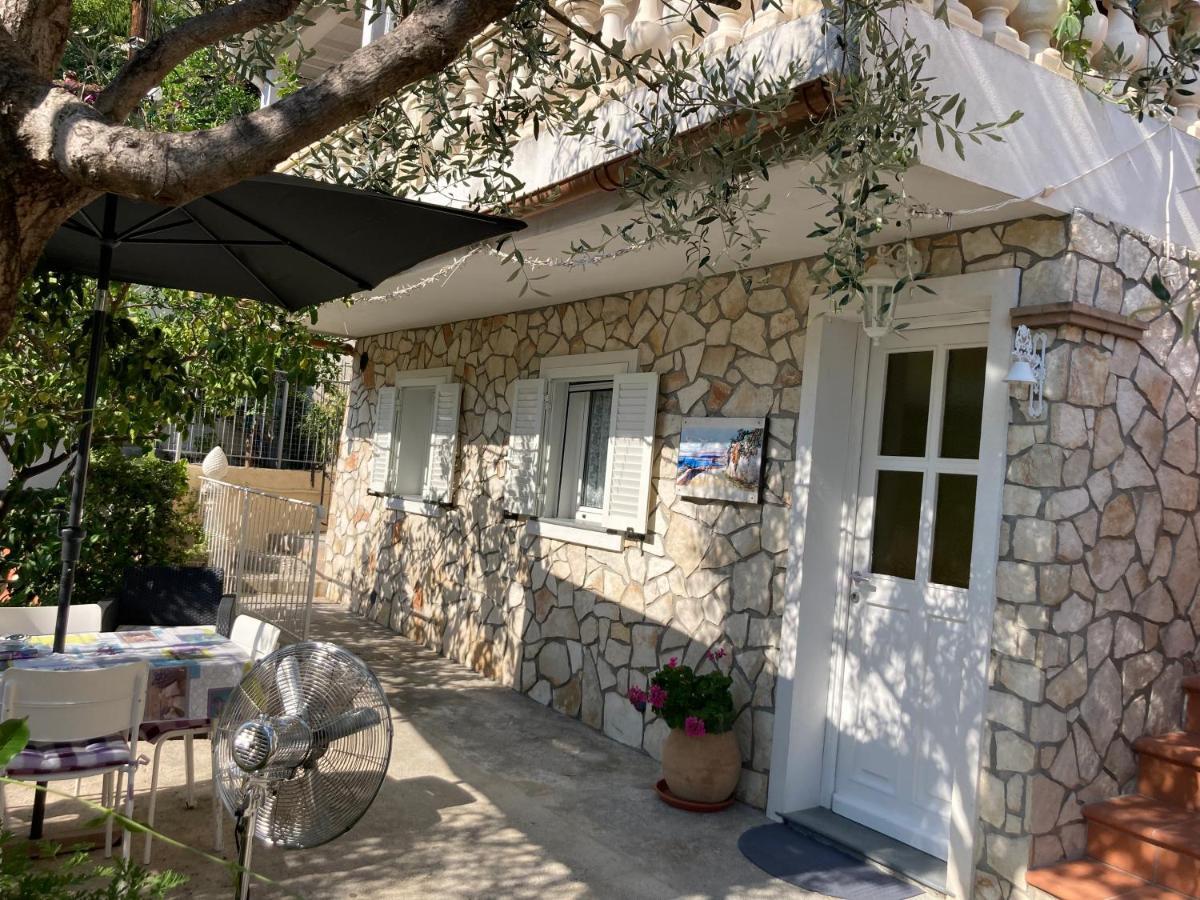 Studio Villa La Cigale Avec Grande Terrasse Menton Exteriör bild